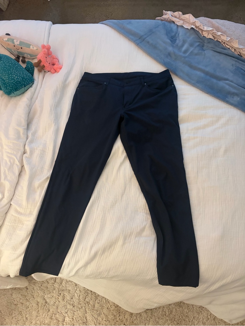 lululemon athletica Men's Navy Skinny Pants